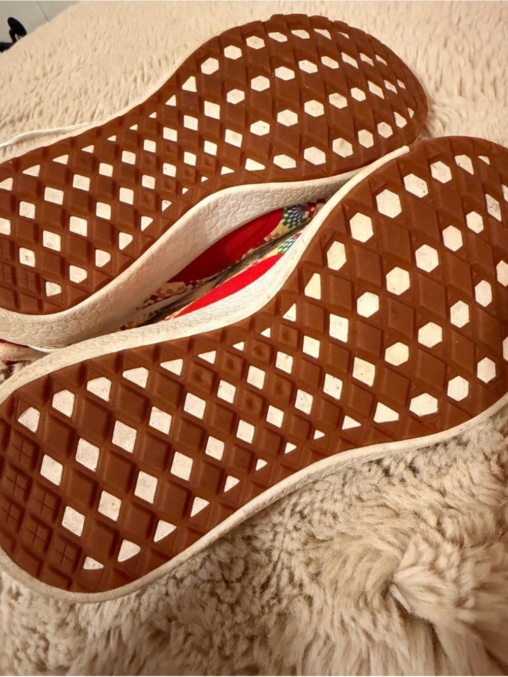Vans - Picture 2 of 3